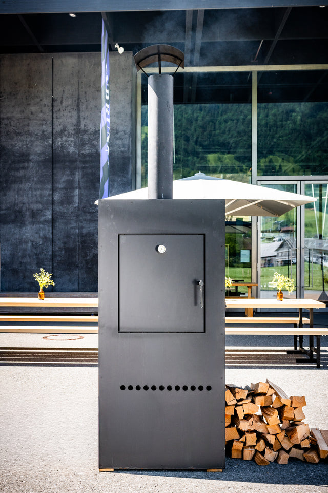 380° Grill