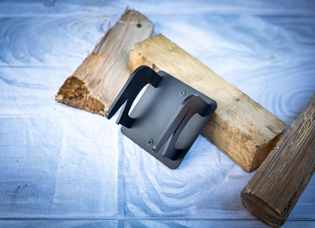 Pizza peel holder magnetic