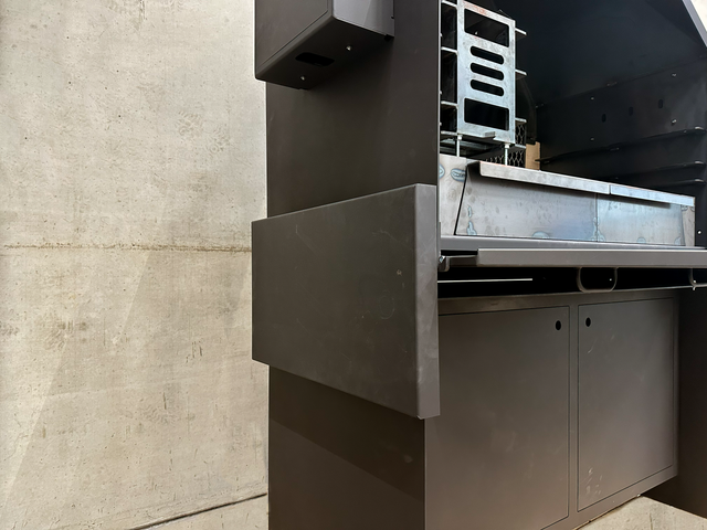 Seitliche Ablagefläche für Braai