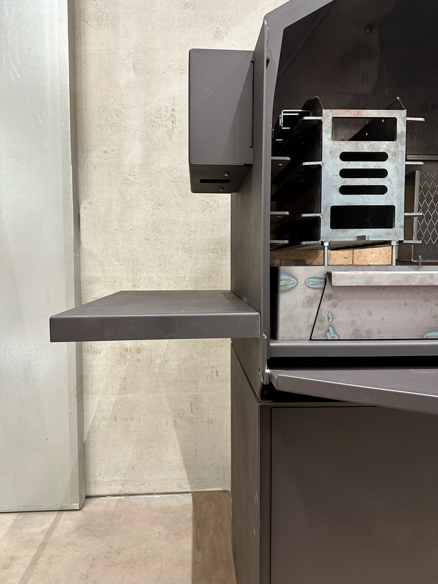 Seitliche Ablagefläche für Braai