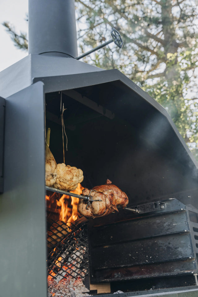 Rotisseriespieß für Braai