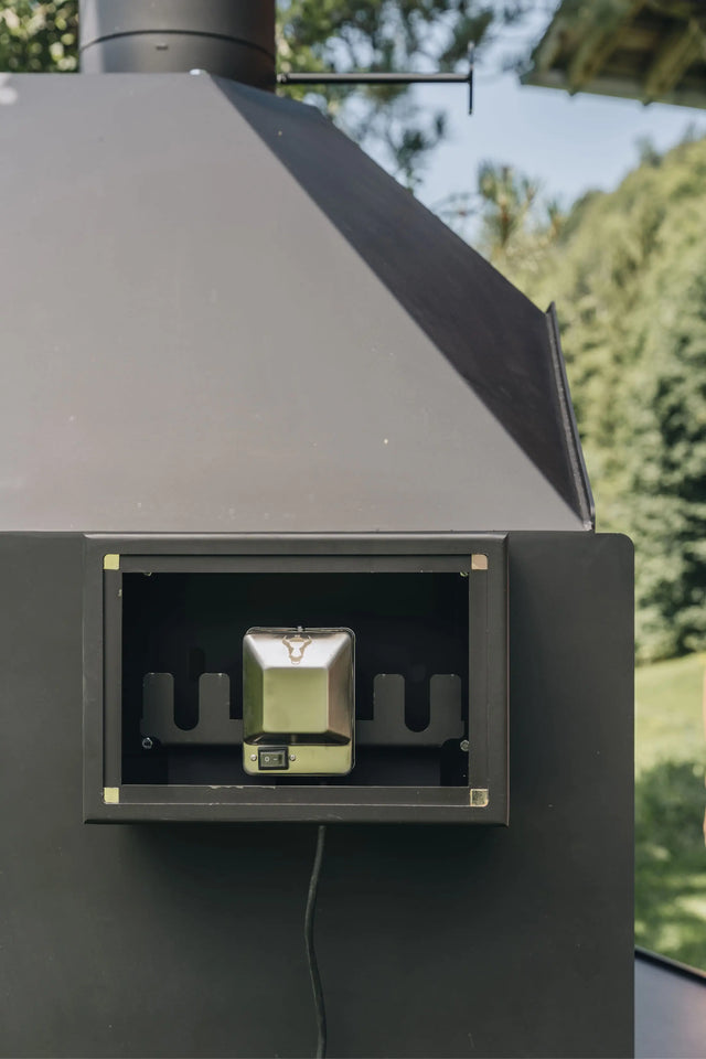 Rotisseriespieß für Braai